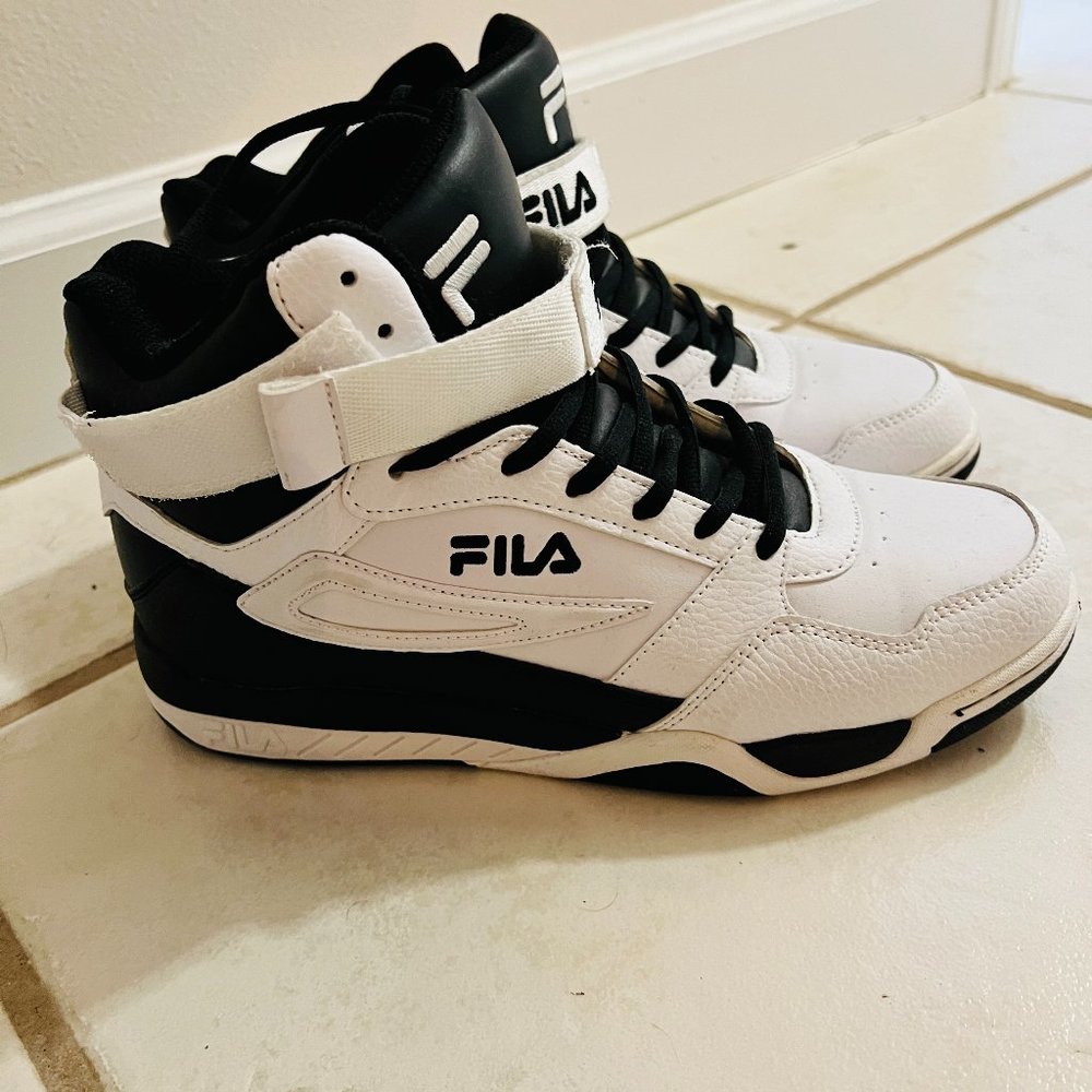 Fila Multiverse Shoes 8.5 White/Black